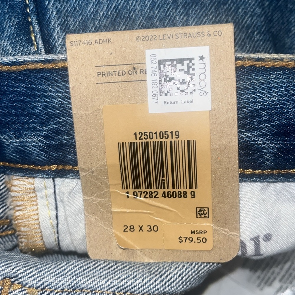 NWT Levi's 501 Original Studded Jeans Size 28 x 30 - Picture 7 of 7